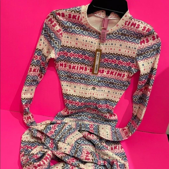 NWT SKIMS Plush Pointelle Onesie Size XXS/XS - Picture 4 of 6